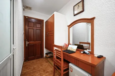 Queen Hotel Saigon Airport – Ảnh 12